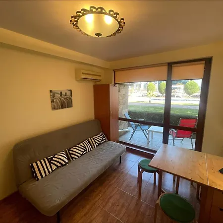Menada Royal Bay 2 *